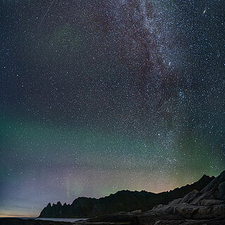 Senja - Tungeneset - Milky way